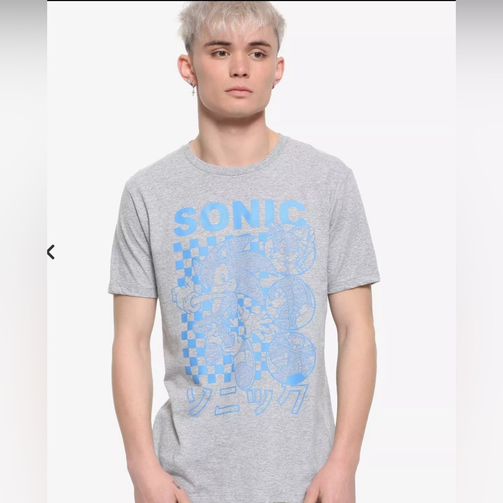❤️ Sonic The Hedgehog Characters Grey T-Shirt  Graphic